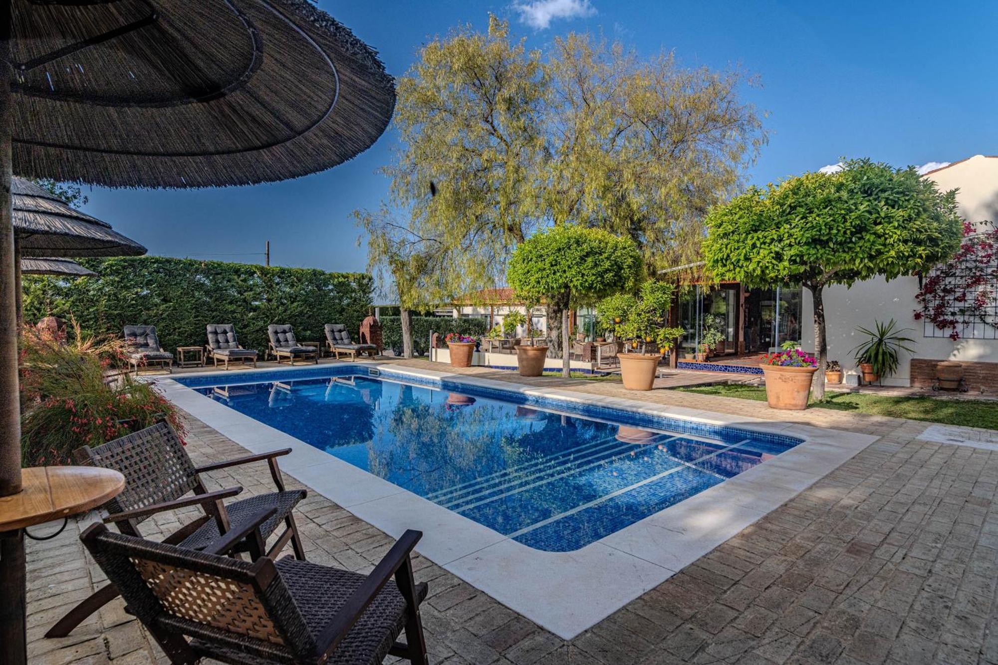 B&B Casa Adelante Sevilla エスパルティナス エクステリア 写真