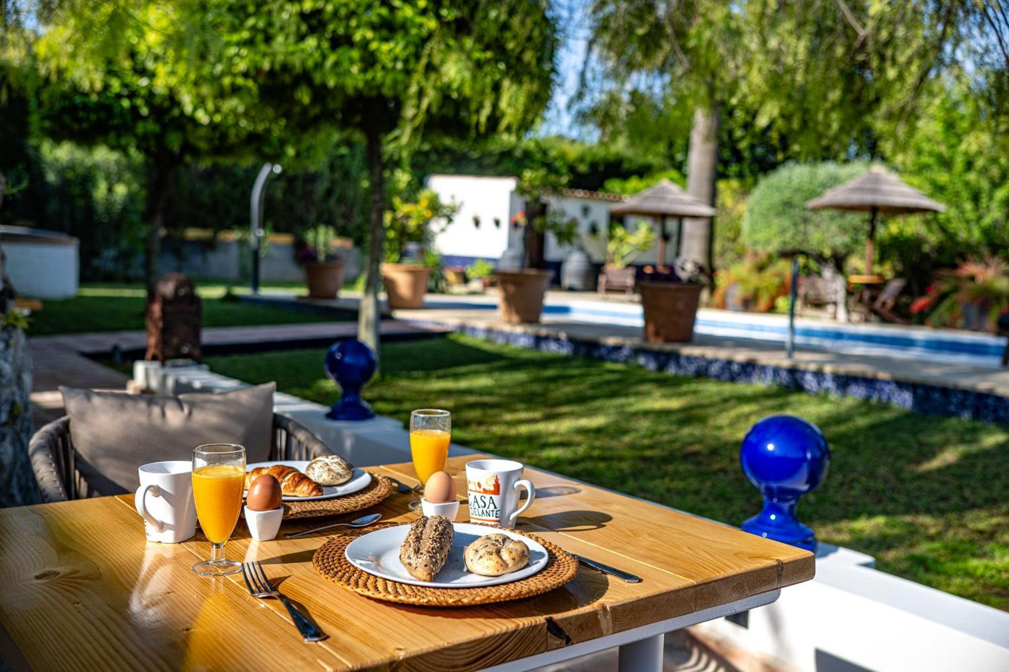 B&B Casa Adelante Sevilla エスパルティナス エクステリア 写真
